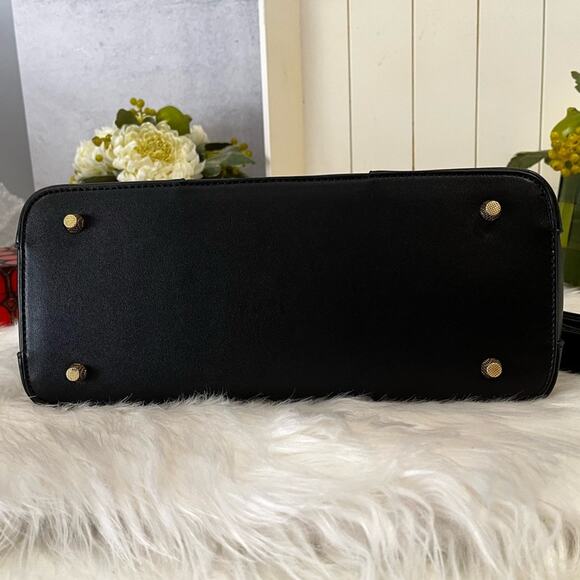 NEW Pomelo Black Red Colorblock Chevron Multi Crossbody Tote Bag … NWT - Picture 13 of 13